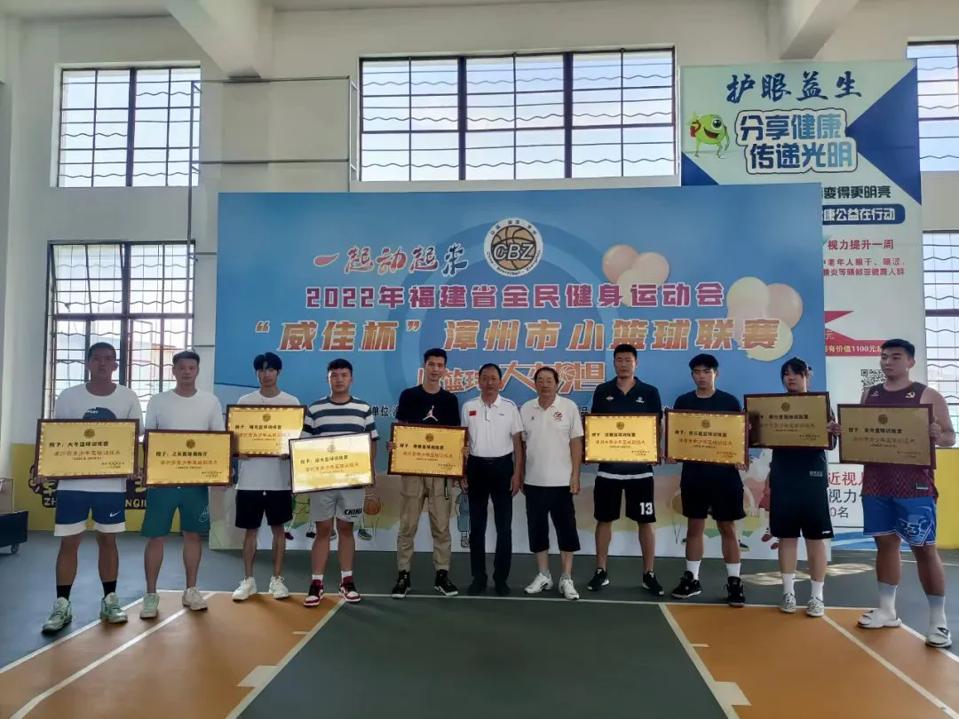 哪里有介绍篮球助理教练职责的文章_2